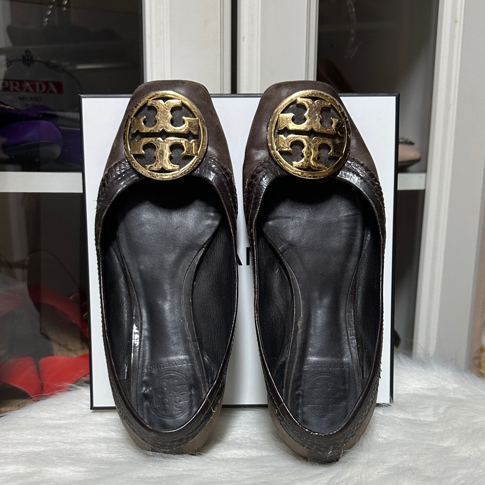 Tory Burch Brown Flats with Gold Logo